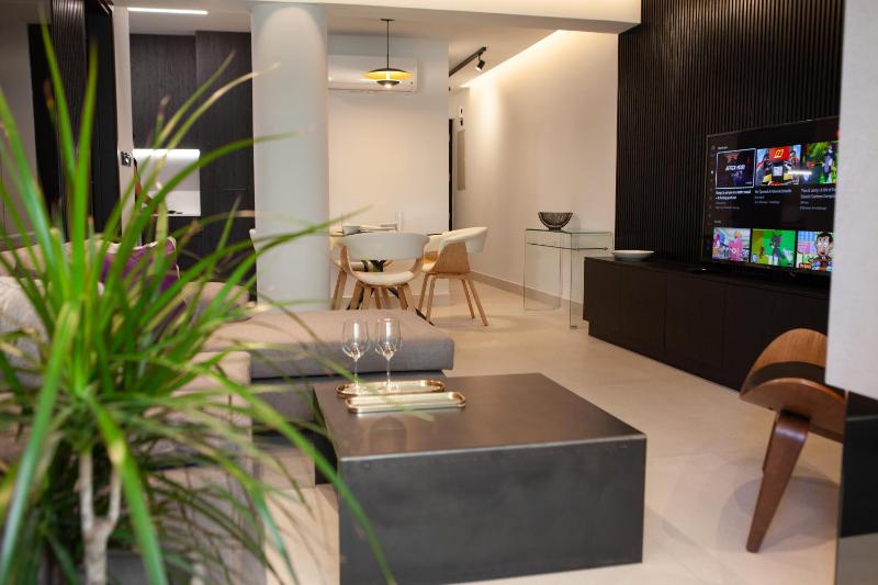 Raam Luxury Suites - image 8
