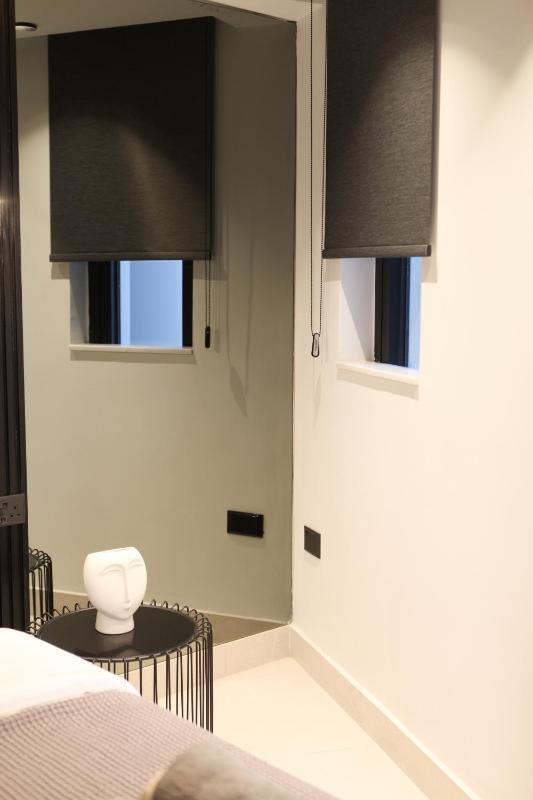 Raam Luxury Suites - image 12