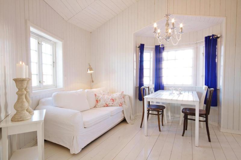 One-Bedroom Chalet image 3