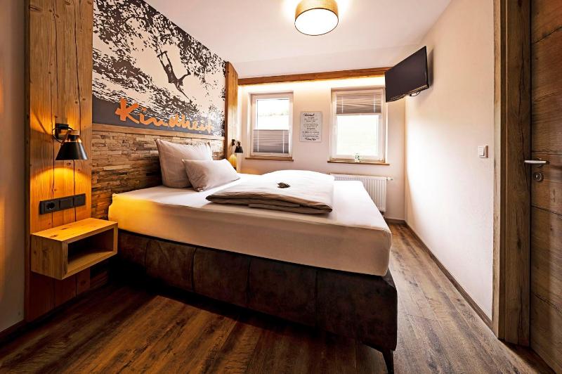 Double Room with Mountain View image 2