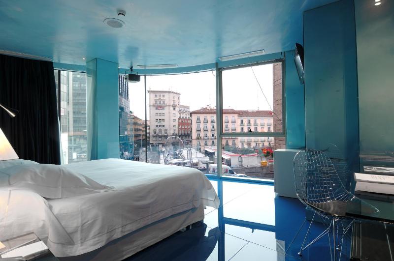 Double Room with Panoramic Views image 3