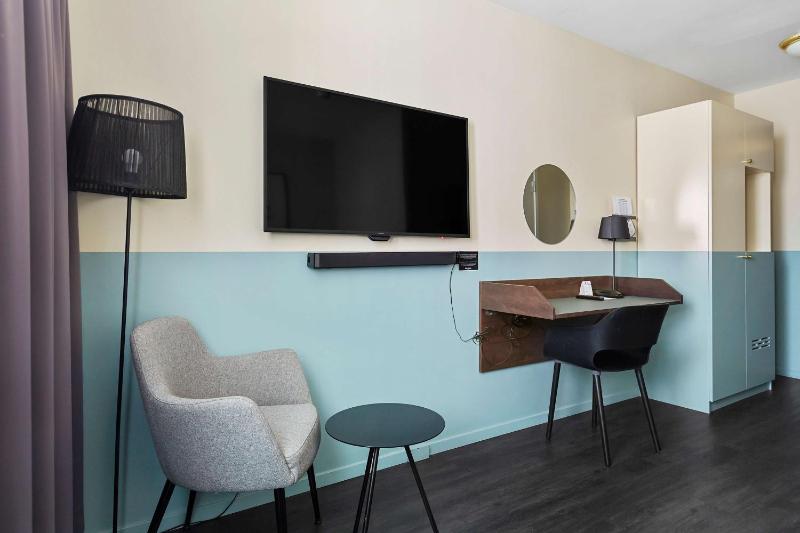 Standard Single Room image 3