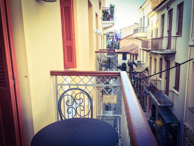 Superior Double Room with Balcony image 3