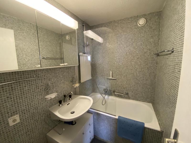 One-Bedroom Apartment image 2