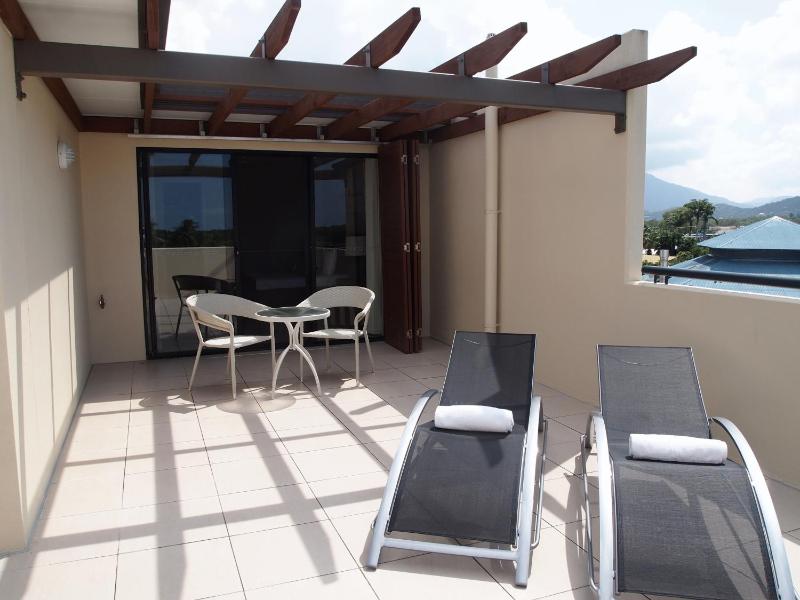 Edge Apartments Cairns - image 14