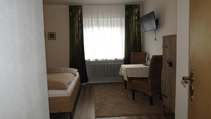 Double Room image 1