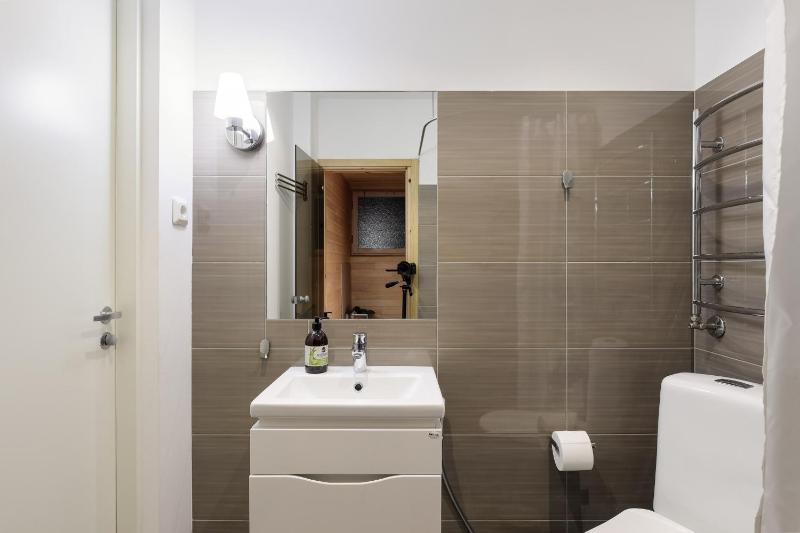 Three-Bedroom Apartment with Sauna image 3