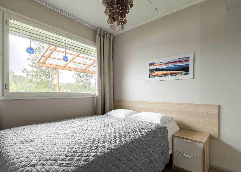 Three-Bedroom Apartment image 4