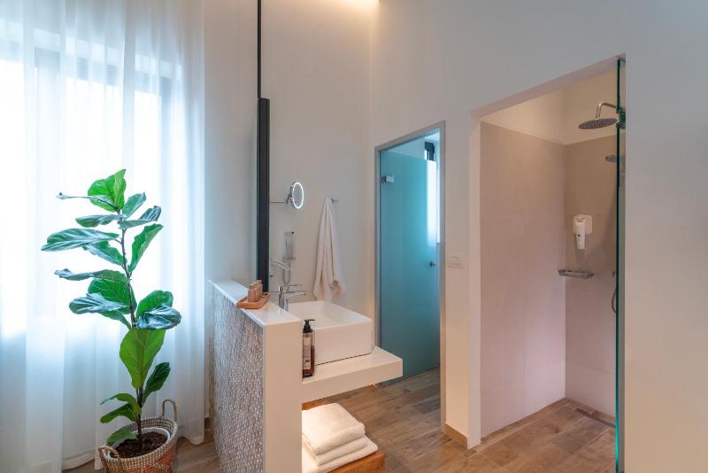 Naillac Boutique Hotel - image 7