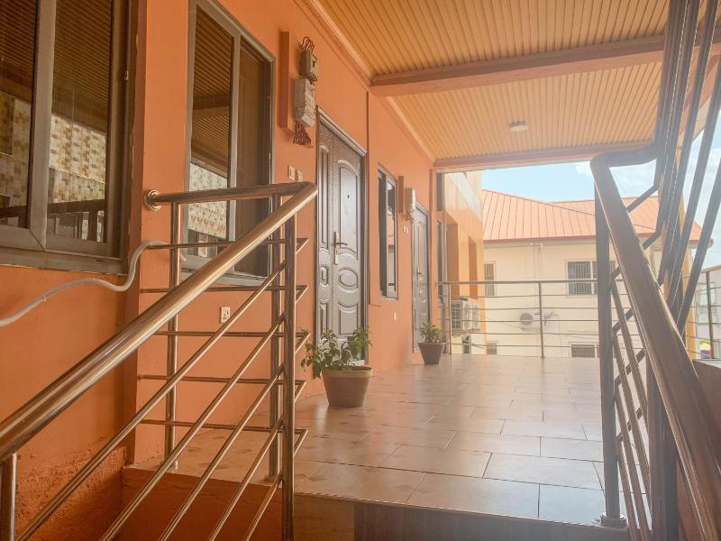 Lurelin Village Apartments - image 10