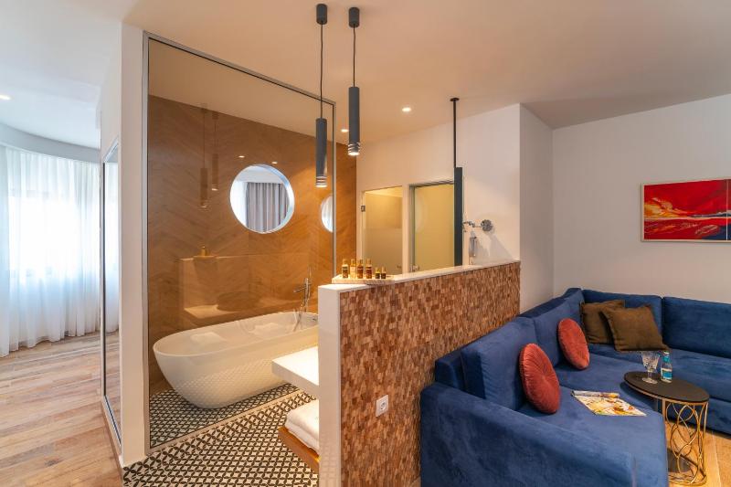 Naillac Boutique Hotel - image 8