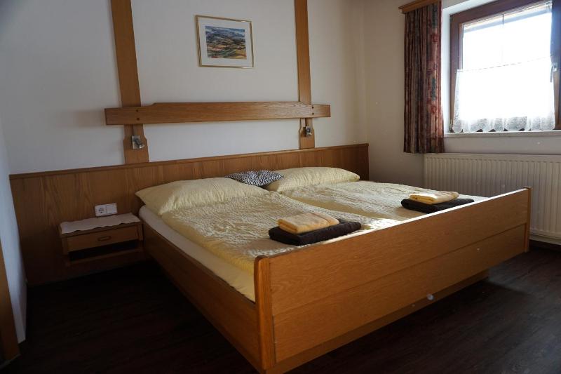 Two-Bedroom Apartment image 4