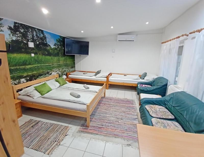 One-Bedroom House image 4