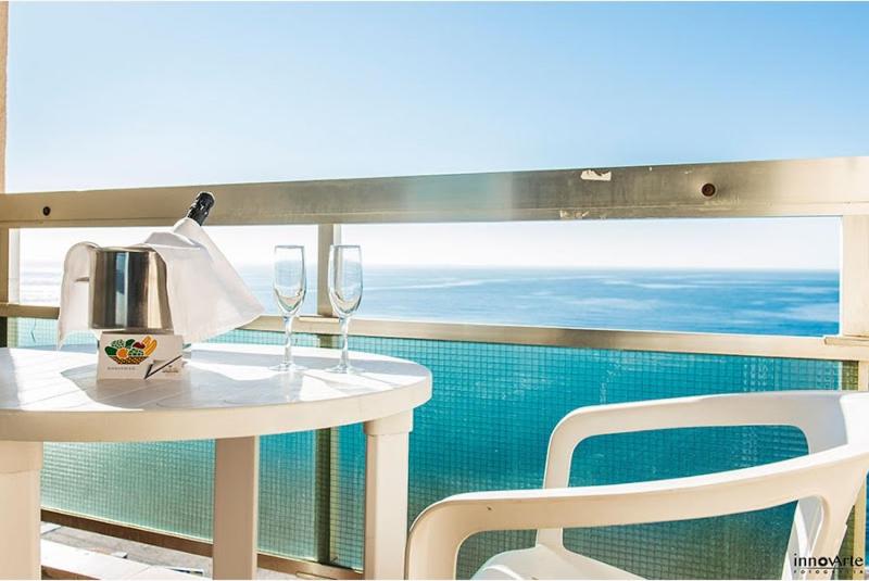 Apartment with Sea View image 3