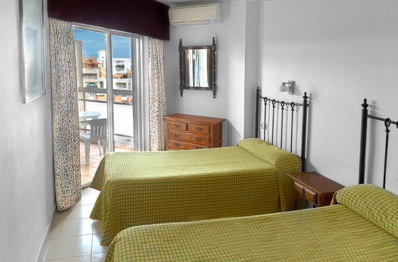 Apartment with Mountain View image 1
