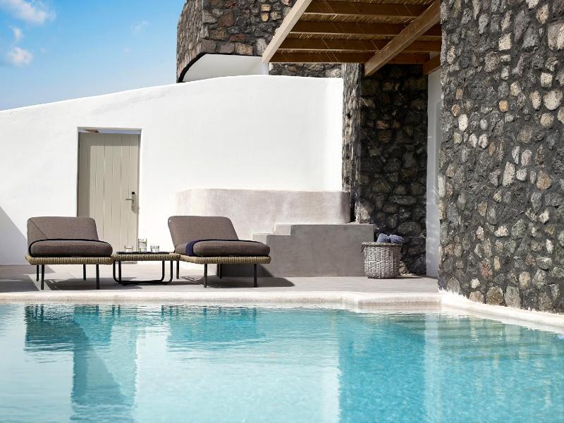 Santo Pure Oia Suites & Villas - image 17