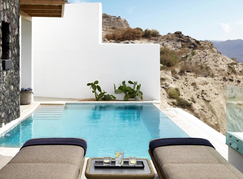 Santo Pure Oia Suites & Villas - image 35