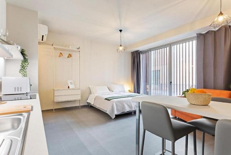 Etna Suite Design Apartments - image 19