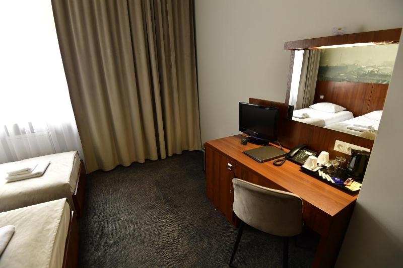 Double Bed Room image 4