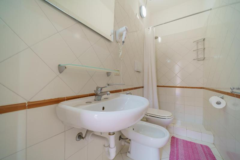 Apartment with Sea View image 4