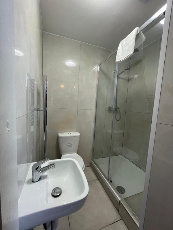 Single Room image 1