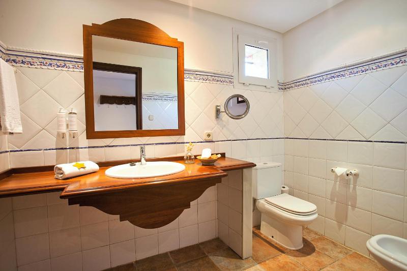 Superior Single Room image 3