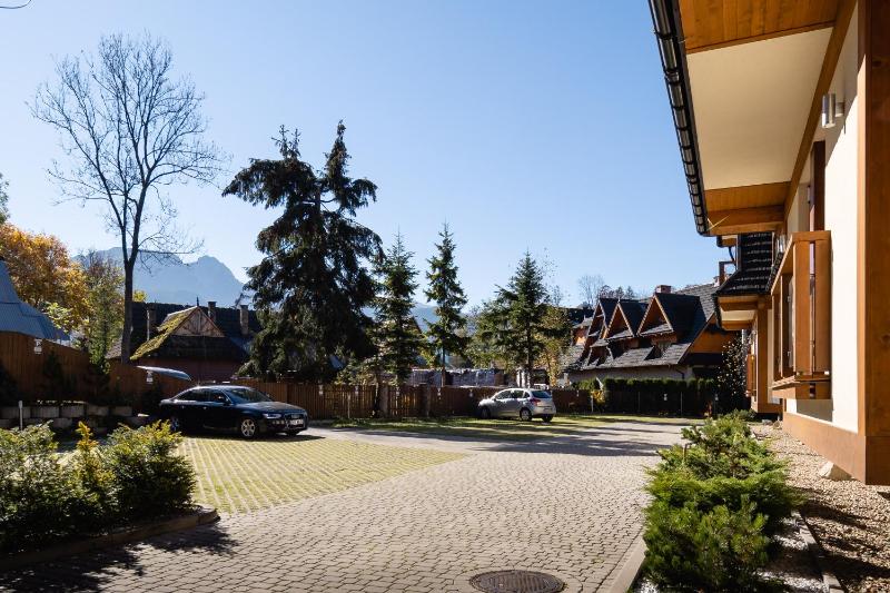 Superior Apartment image 2