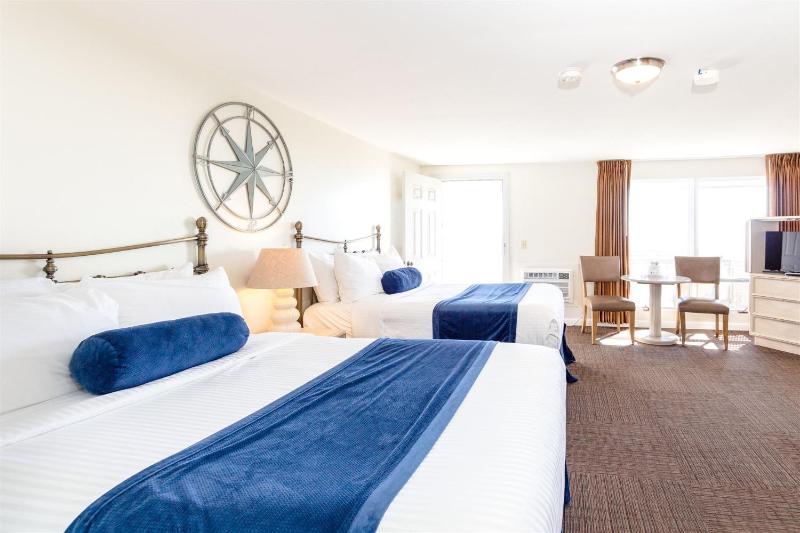 Double Room image 1