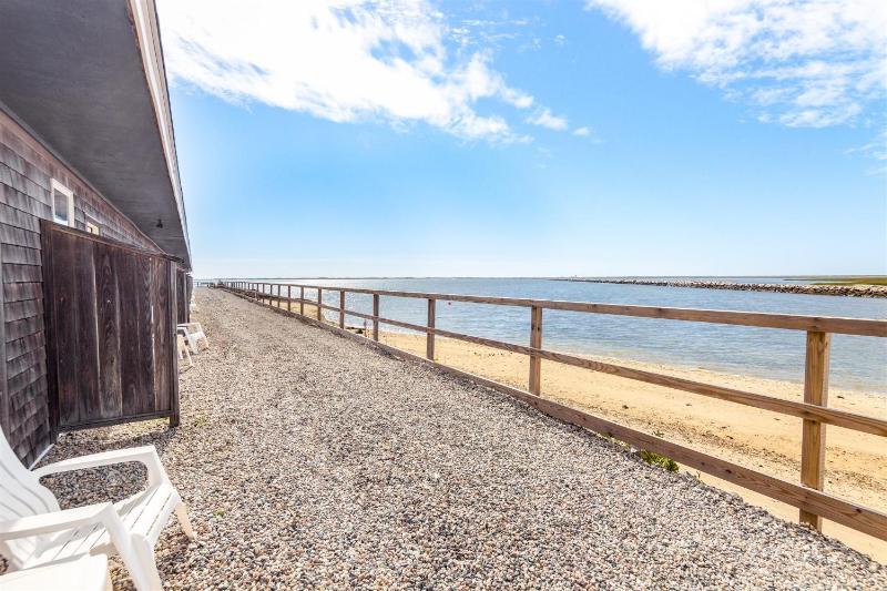 Double Room with Sea View and Patio image 3