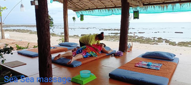 Sea Shell Beach Resort - image 5