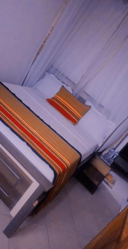 Mujjo Hotel Kajjansi - image 4