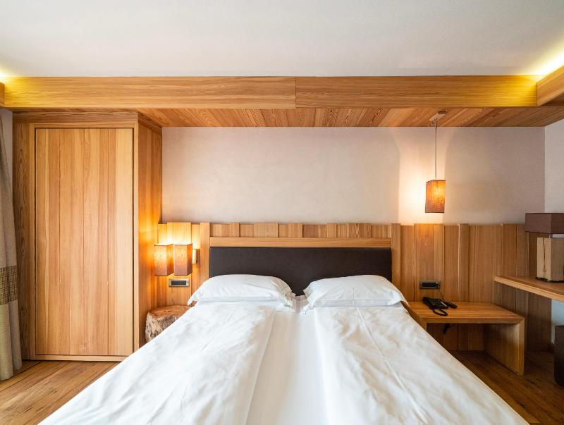 Superior Double or Twin Room image 1