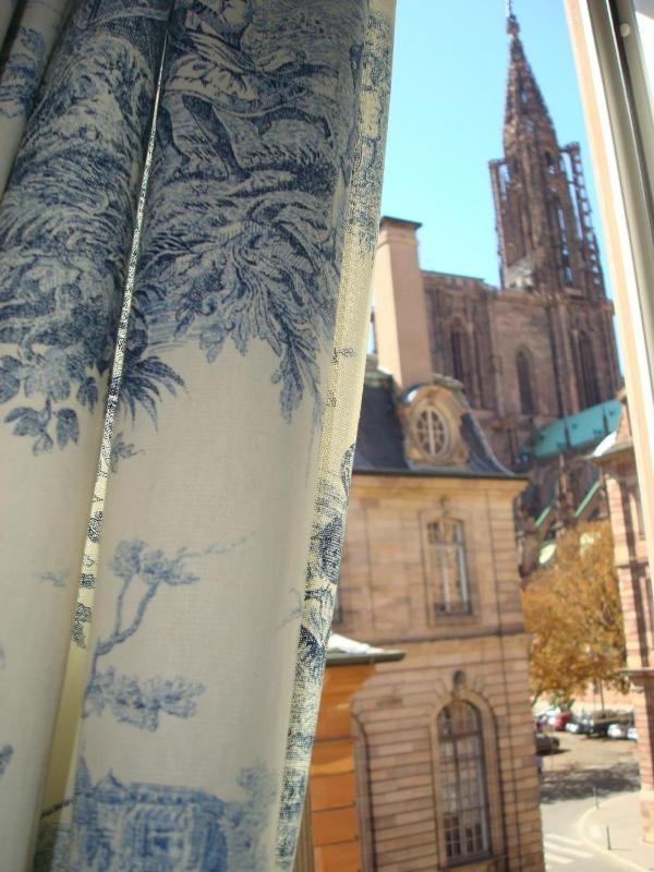 Charm Room with Cathedral View image 3