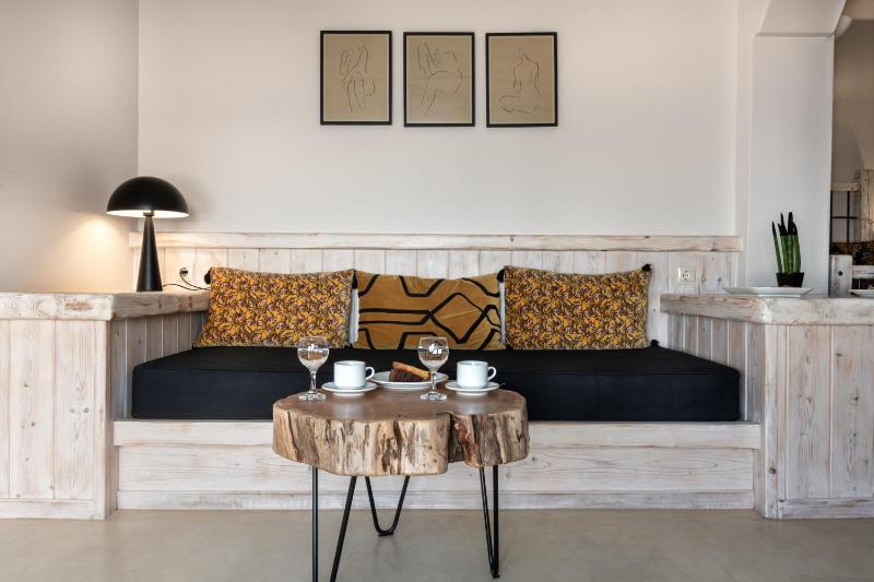 Romantic Superior Suite image 3