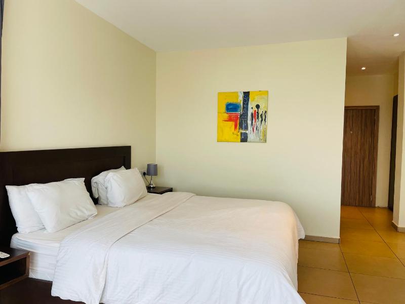 New Brookfields Hotel - image 1