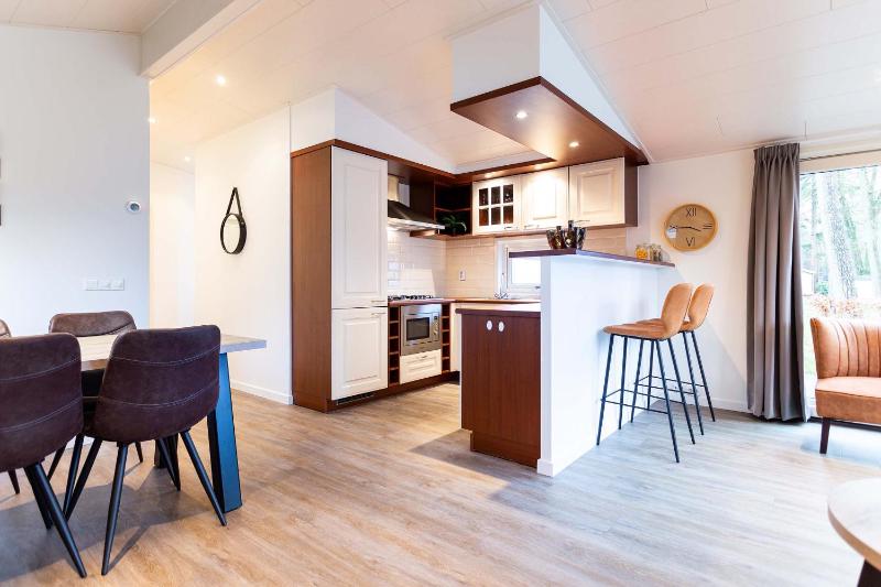 Apartment image 4