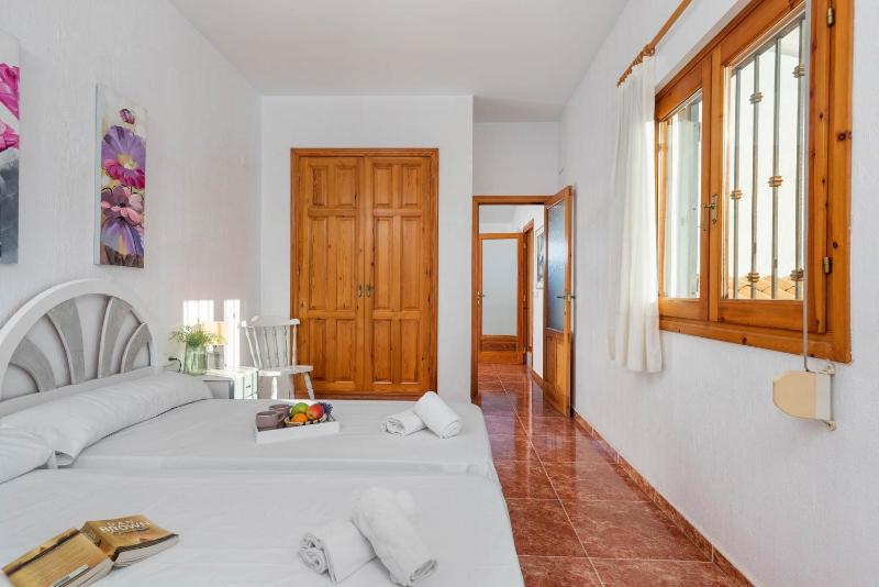 Villa Padilla - PlusHolidays - image 3
