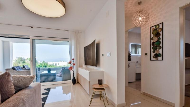 Modern Adora Apartment - image 27