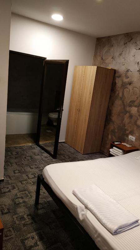 Superior Double Room image 4
