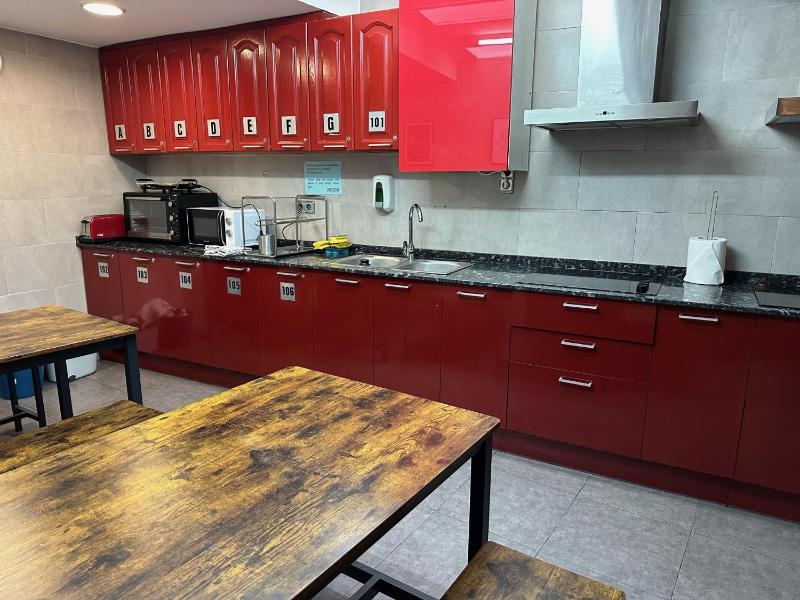 Hostal Alogar - image 6