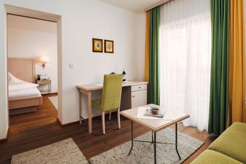 Suite image 3