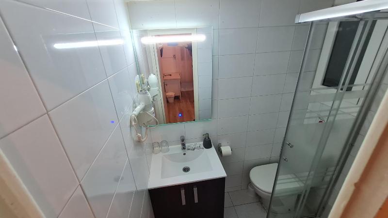 Single Room with Private Bathroom image 2