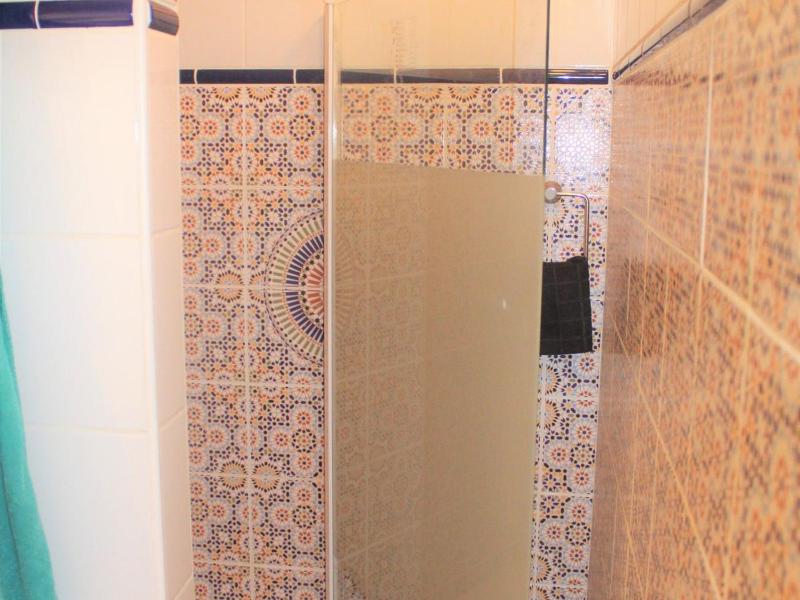 Apartment (3 Adults) image 3