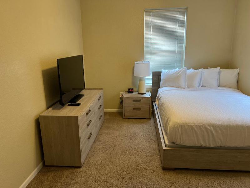 Three-Bedroom Apartment image 3