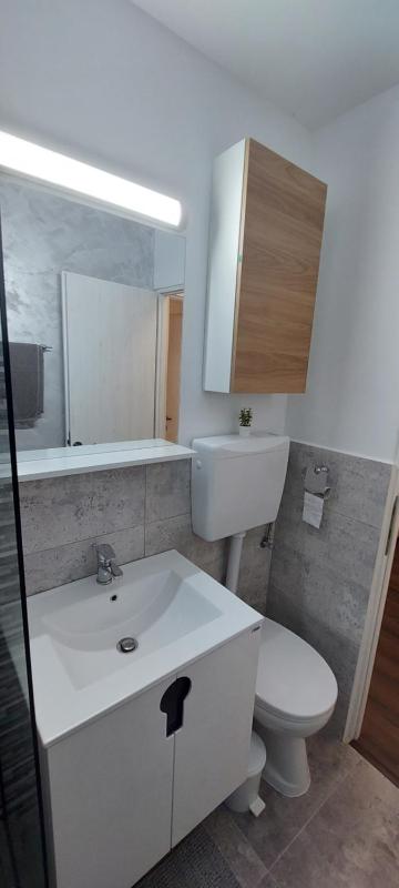 Twin Apartments - image 13