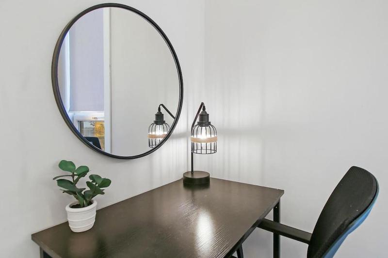 Well-Equipped 2BR Apt with Laundry - Crosby 205 - image 14