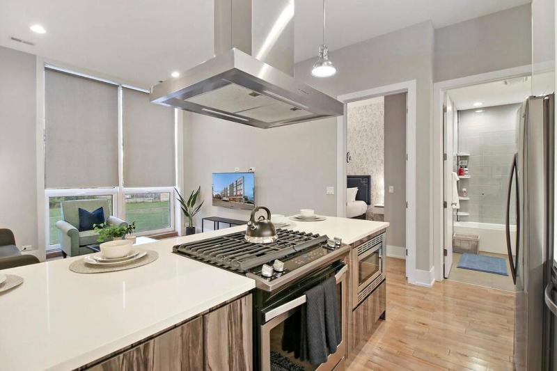 Well-Equipped 2BR Apt with Laundry - Crosby 205 - image 6
