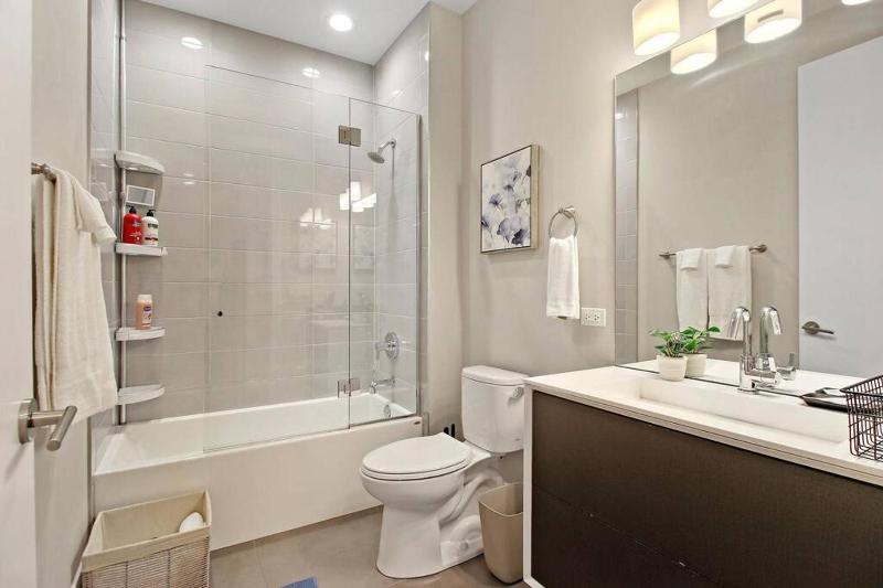 Well-Equipped 2BR Apt with Laundry - Crosby 205 - image 5