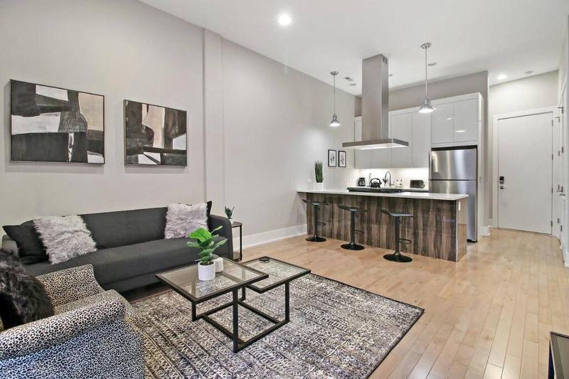 1BR Well-Decorated Apartment w Laundry - Crosby 209 - image 2