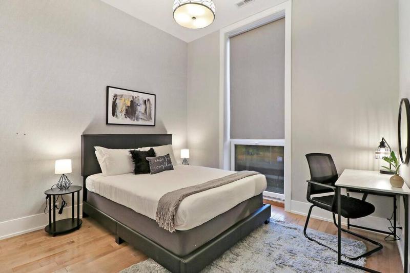 1BR Well-Decorated Apartment w Laundry - Crosby 209 - image 10